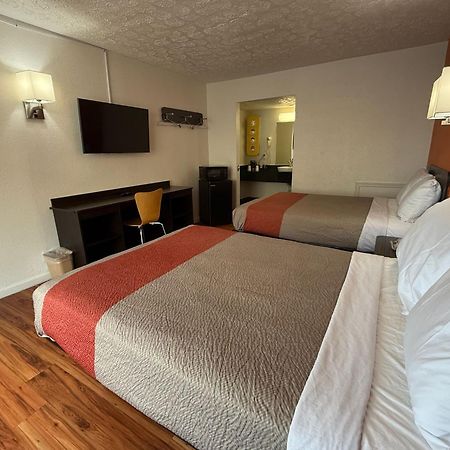 Relax Inn By Oyo Columbus Oh I 70 ภายนอก รูปภาพ