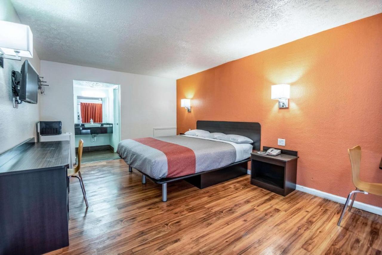 Relax Inn By Oyo Columbus Oh I 70 ภายนอก รูปภาพ
