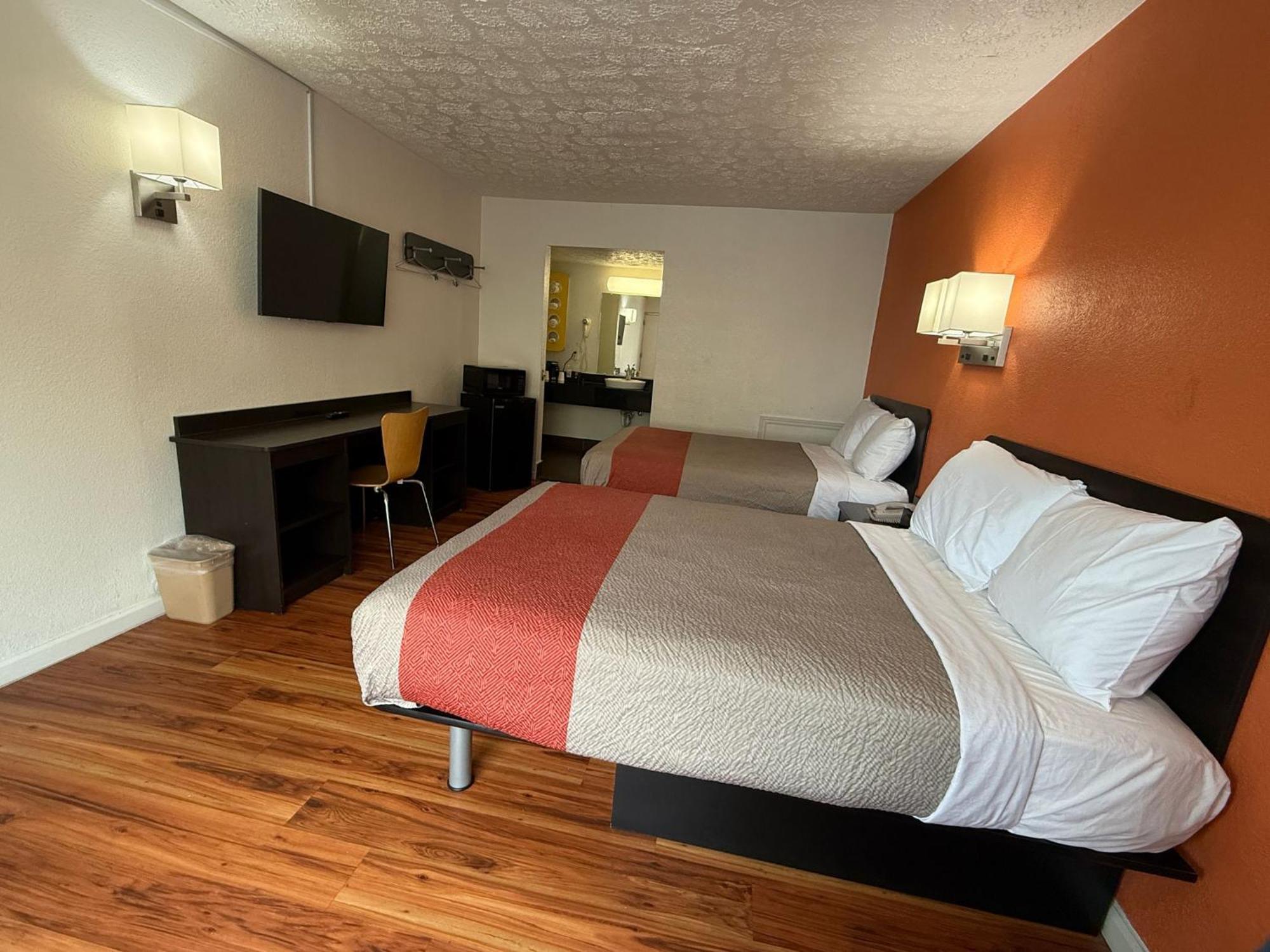 Relax Inn By Oyo Columbus Oh I 70 ภายนอก รูปภาพ